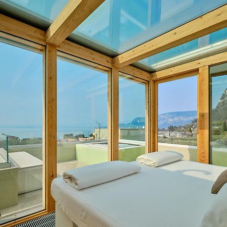 Villa Sunny Lake Suites Bardolino Extérieur photo